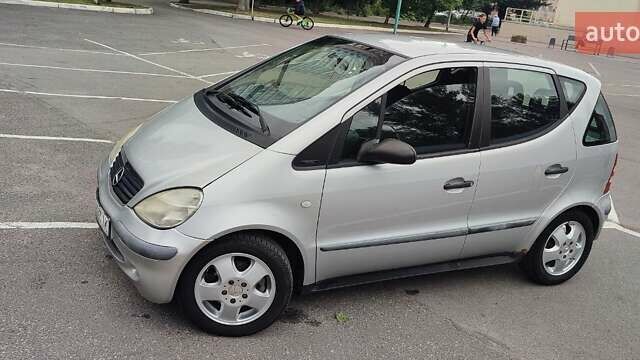 Сірий Мерседес А клас, об'ємом двигуна 1.6 л та пробігом 238 тис. км за 3300 $, фото 4 на Automoto.ua