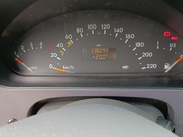 Сірий Мерседес А клас, об'ємом двигуна 1.69 л та пробігом 236 тис. км за 2700 $, фото 7 на Automoto.ua