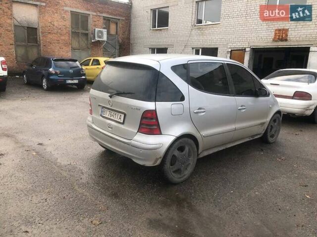 Сірий Мерседес А клас, об'ємом двигуна 1.9 л та пробігом 296 тис. км за 3600 $, фото 4 на Automoto.ua