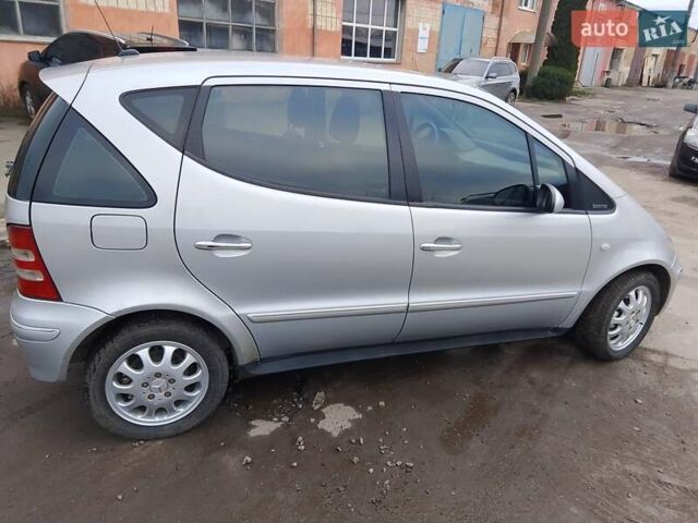 Серый Мерседес А класс, объемом двигателя 1.7 л и пробегом 285 тыс. км за 4500 $, фото 36 на Automoto.ua