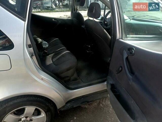 Сірий Мерседес А клас, об'ємом двигуна 1.7 л та пробігом 319 тис. км за 3000 $, фото 9 на Automoto.ua