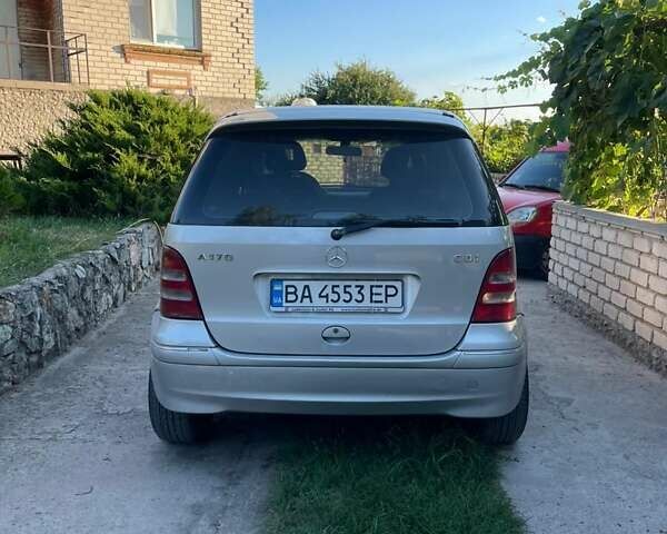 Сірий Мерседес А клас, об'ємом двигуна 1.7 л та пробігом 244 тис. км за 4500 $, фото 4 на Automoto.ua