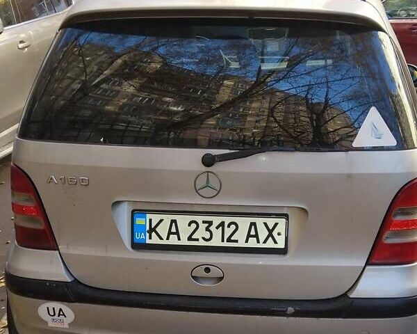 Сірий Мерседес А клас, об'ємом двигуна 1.6 л та пробігом 253 тис. км за 3900 $, фото 2 на Automoto.ua