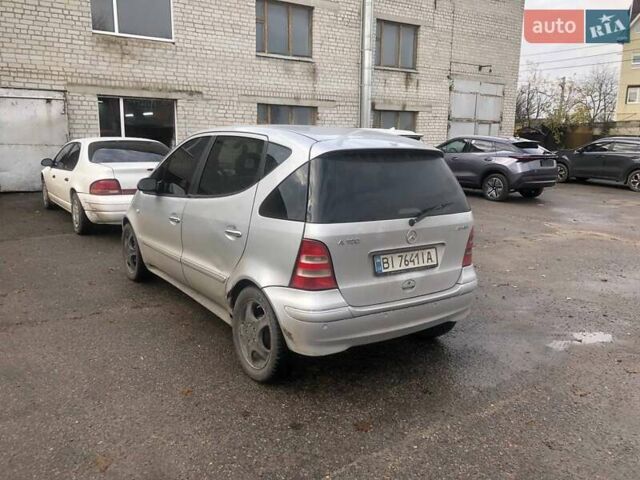 Сірий Мерседес А клас, об'ємом двигуна 1.9 л та пробігом 296 тис. км за 3600 $, фото 5 на Automoto.ua