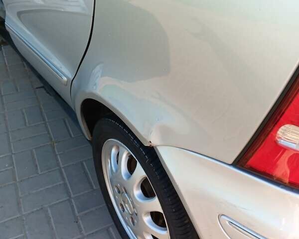 Мерседес А класс 2002 в Одессе на Automoto.ua Серый Мерседес А класс, объемом двигателя 1.6 л и пробегом 226 тыс. км за 3000 $, фото 10 на Automoto.ua