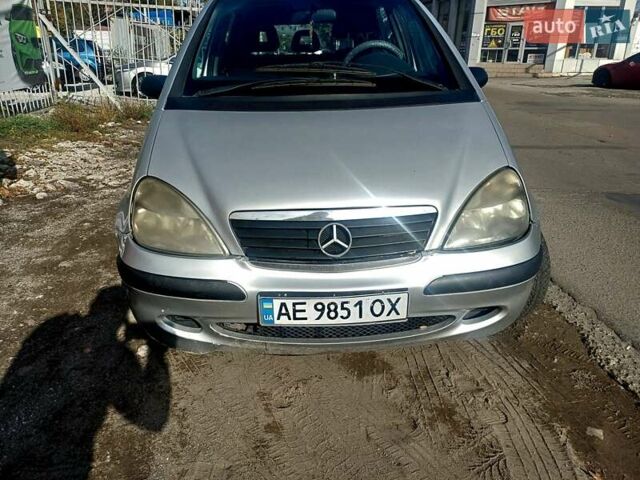 Сірий Мерседес А клас, об'ємом двигуна 1.7 л та пробігом 319 тис. км за 3000 $, фото 18 на Automoto.ua