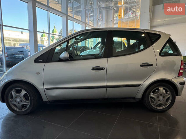 Серый Мерседес А класс, объемом двигателя 1.6 л и пробегом 244 тыс. км за 4450 $, фото 3 на Automoto.ua