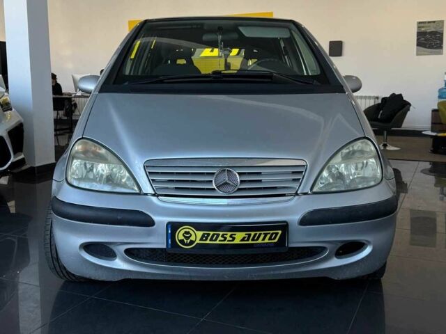 Серый Мерседес А класс, объемом двигателя 1.6 л и пробегом 244 тыс. км за 4450 $, фото 1 на Automoto.ua