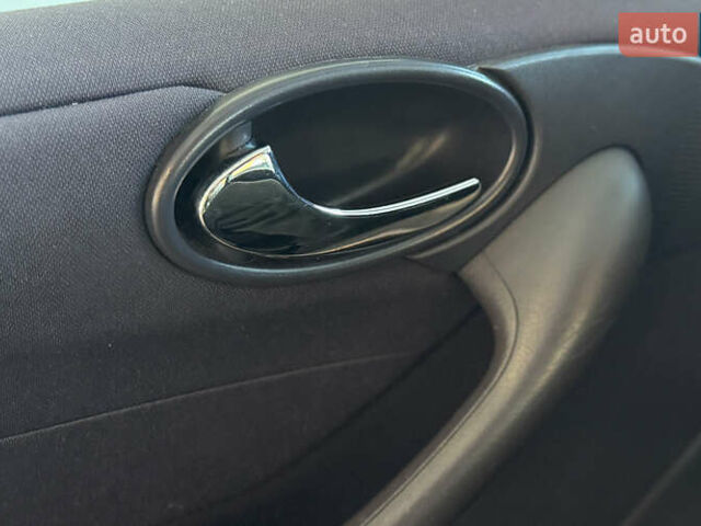 Серый Мерседес А класс, объемом двигателя 1.6 л и пробегом 244 тыс. км за 4450 $, фото 20 на Automoto.ua