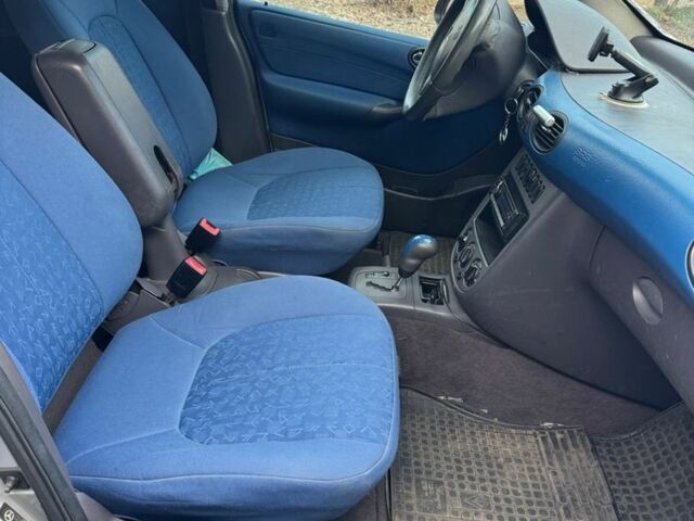 Серый Мерседес А класс, объемом двигателя 1.7 л и пробегом 224 тыс. км за 4000 $, фото 5 на Automoto.ua