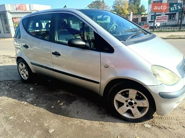 Сірий Мерседес А клас, об'ємом двигуна 1.7 л та пробігом 319 тис. км за 3000 $, фото 19 на Automoto.ua