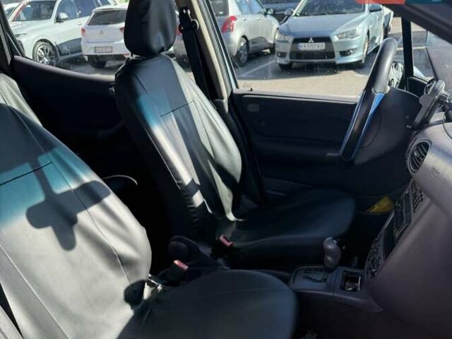 Сірий Мерседес А клас, об'ємом двигуна 1.7 л та пробігом 373 тис. км за 3899 $, фото 15 на Automoto.ua