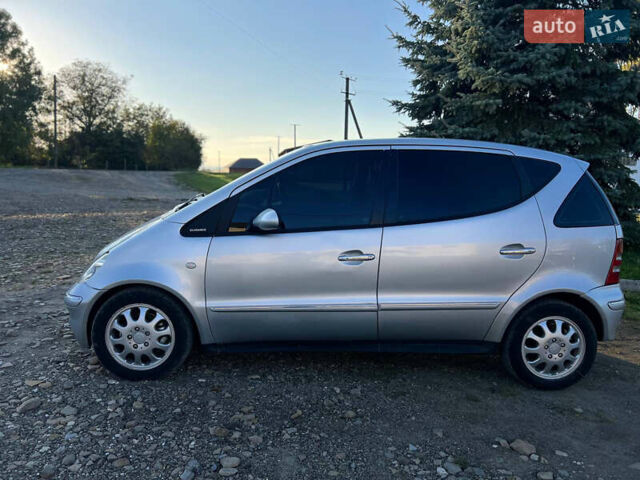Мерседес А класс 2002 в Самборе на Automoto.ua Серый Мерседес А класс, объемом двигателя 1.69 л и пробегом 273 тыс. км за 4250 $, фото 9 на Automoto.ua