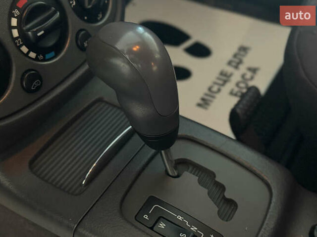 Серый Мерседес А класс, объемом двигателя 1.6 л и пробегом 244 тыс. км за 4450 $, фото 15 на Automoto.ua