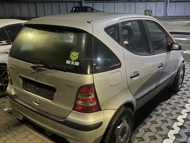 Серый Мерседес А класс, объемом двигателя 1.7 л и пробегом 300 тыс. км за 1893 $, фото 1 на Automoto.ua