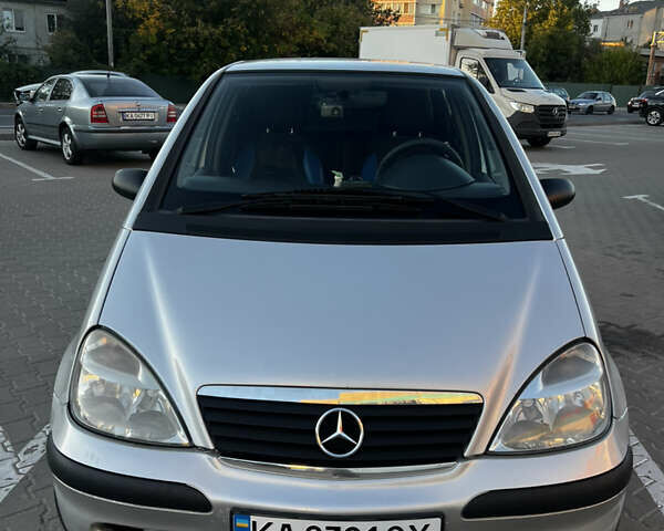 Серый Мерседес А класс, объемом двигателя 1.6 л и пробегом 246 тыс. км за 3500 $, фото 9 на Automoto.ua