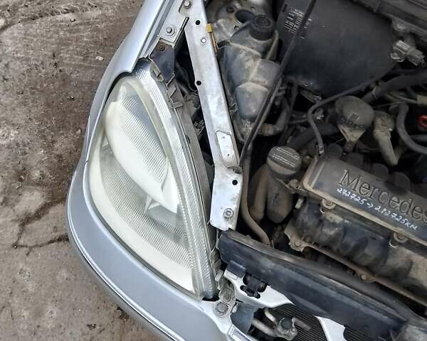 Серый Мерседес А класс, объемом двигателя 1.7 л и пробегом 285 тыс. км за 4500 $, фото 16 на Automoto.ua