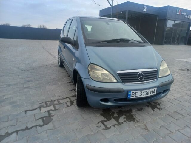 Сірий Мерседес А клас, об'ємом двигуна 1.7 л та пробігом 1000 тис. км за 2200 $, фото 3 на Automoto.ua