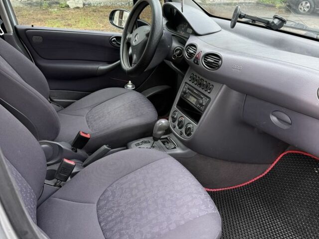 Серый Мерседес А класс, объемом двигателя 1.6 л и пробегом 297 тыс. км за 3100 $, фото 7 на Automoto.ua