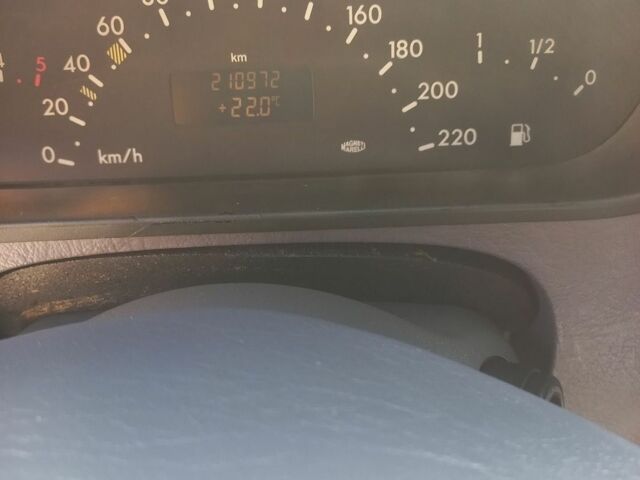 Сірий Мерседес А клас, об'ємом двигуна 1.69 л та пробігом 211 тис. км за 4500 $, фото 13 на Automoto.ua