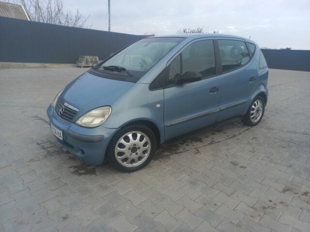 Сірий Мерседес А клас, об'ємом двигуна 1.7 л та пробігом 1000 тис. км за 2200 $, фото 2 на Automoto.ua