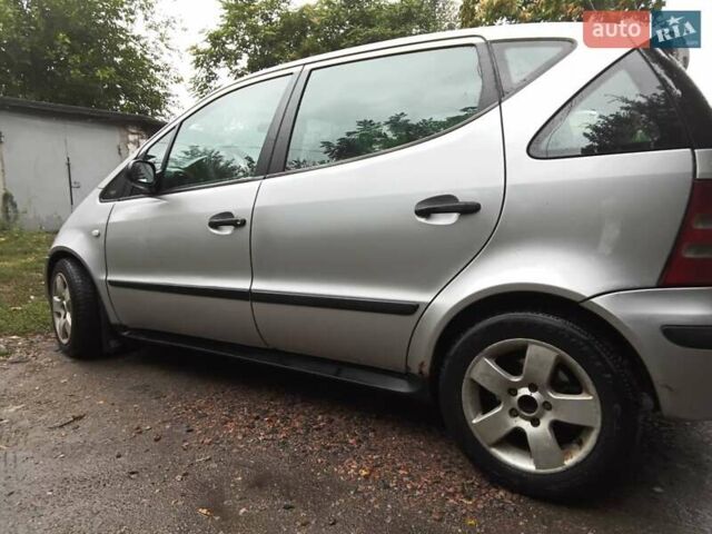 Сірий Мерседес А клас, об'ємом двигуна 1.7 л та пробігом 319 тис. км за 3000 $, фото 15 на Automoto.ua