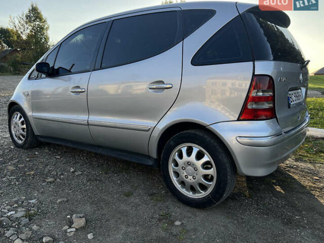 Сірий Мерседес А клас, об'ємом двигуна 1.7 л та пробігом 273 тис. км за 3600 $, фото 13 на Automoto.ua