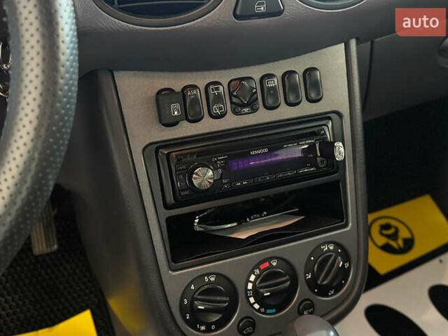 Серый Мерседес А класс, объемом двигателя 1.6 л и пробегом 244 тыс. км за 4450 $, фото 13 на Automoto.ua