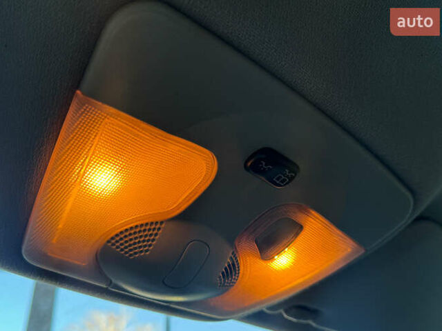 Серый Мерседес А класс, объемом двигателя 1.6 л и пробегом 244 тыс. км за 4450 $, фото 17 на Automoto.ua