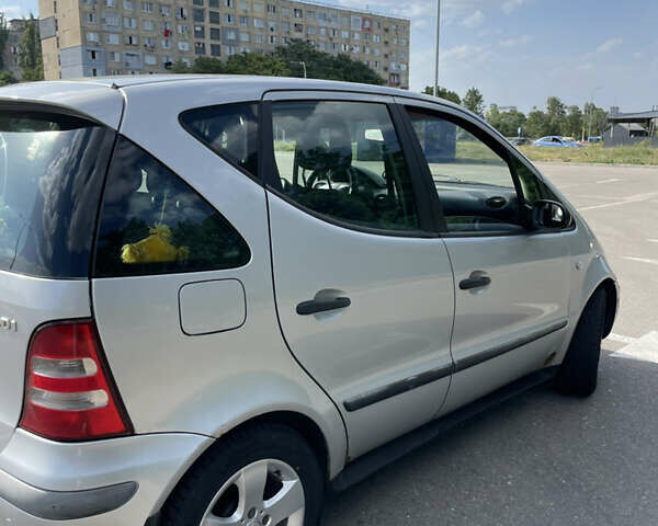 Сірий Мерседес А клас, об'ємом двигуна 1.69 л та пробігом 210 тис. км за 3200 $, фото 3 на Automoto.ua