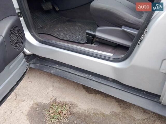 Серый Мерседес А класс, объемом двигателя 1.7 л и пробегом 285 тыс. км за 4500 $, фото 2 на Automoto.ua