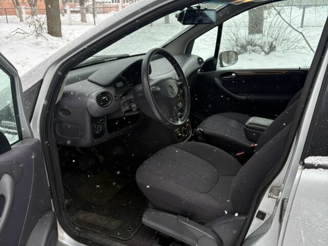 Серый Мерседес А класс, объемом двигателя 1.6 л и пробегом 218 тыс. км за 4300 $, фото 13 на Automoto.ua