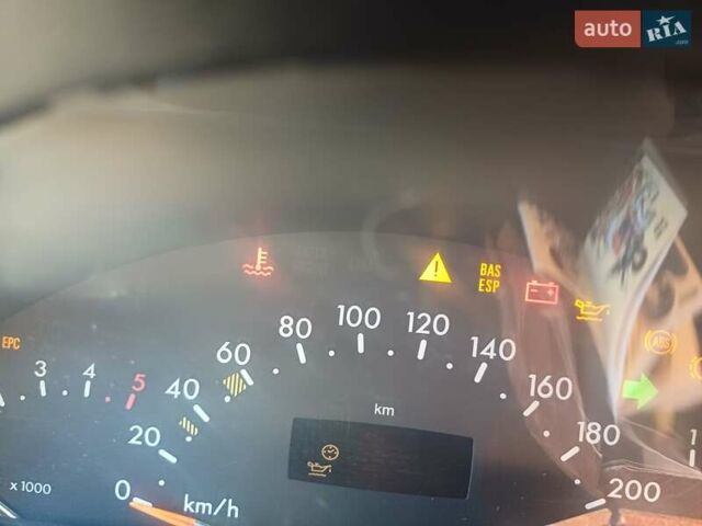 Сірий Мерседес А клас, об'ємом двигуна 1.7 л та пробігом 319 тис. км за 3000 $, фото 3 на Automoto.ua