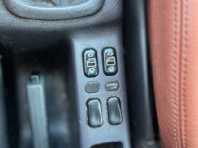 Сірий Мерседес А клас, об'ємом двигуна 1.7 л та пробігом 200 тис. км за 2300 $, фото 11 на Automoto.ua