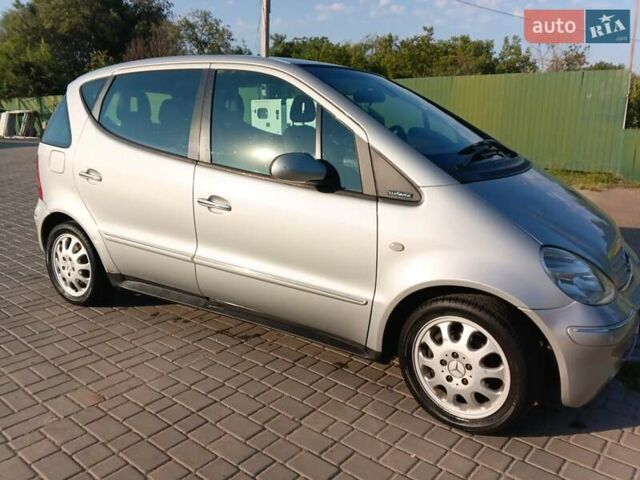 Мерседес А класс 2002 в Одессе на Automoto.ua Серый Мерседес А класс, объемом двигателя 1.6 л и пробегом 226 тыс. км за 3000 $, фото 8 на Automoto.ua