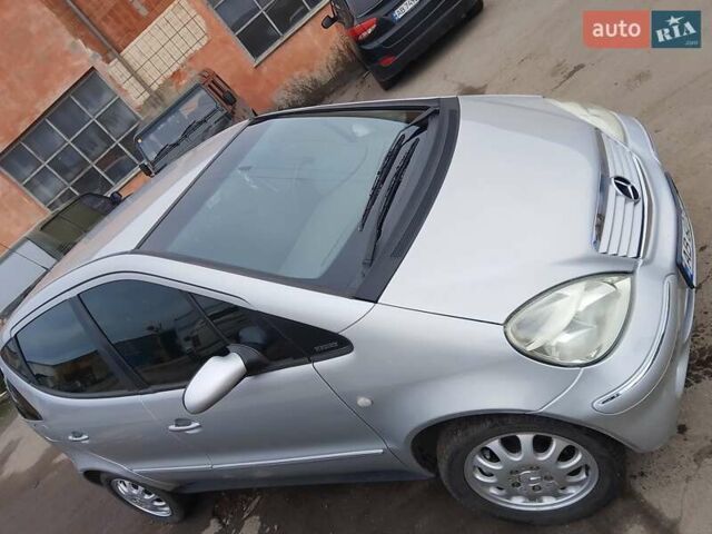 Серый Мерседес А класс, объемом двигателя 1.7 л и пробегом 285 тыс. км за 4500 $, фото 35 на Automoto.ua