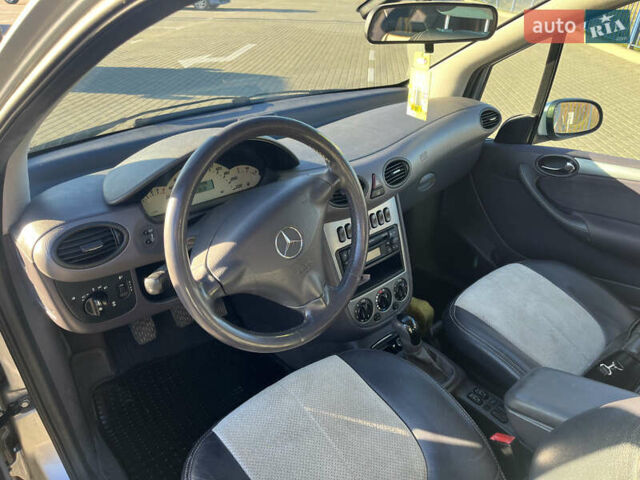 Сірий Мерседес А клас, об'ємом двигуна 1.6 л та пробігом 184 тис. км за 3400 $, фото 15 на Automoto.ua