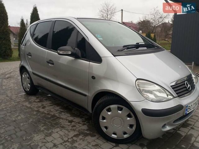 Серый Мерседес А класс, объемом двигателя 1.7 л и пробегом 265 тыс. км за 3555 $, фото 6 на Automoto.ua