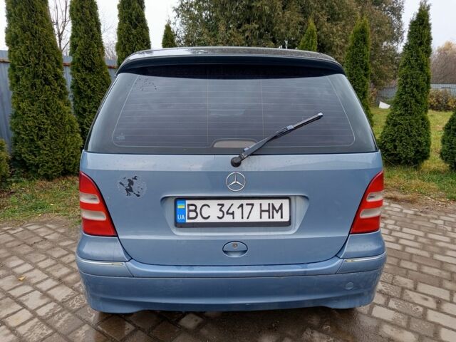 Серый Мерседес А класс, объемом двигателя 1.7 л и пробегом 300 тыс. км за 2500 $, фото 5 на Automoto.ua