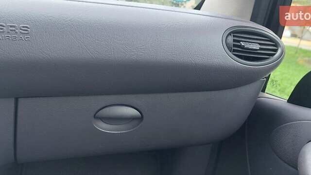 Серый Мерседес А класс, объемом двигателя 1.9 л и пробегом 172 тыс. км за 4400 $, фото 26 на Automoto.ua