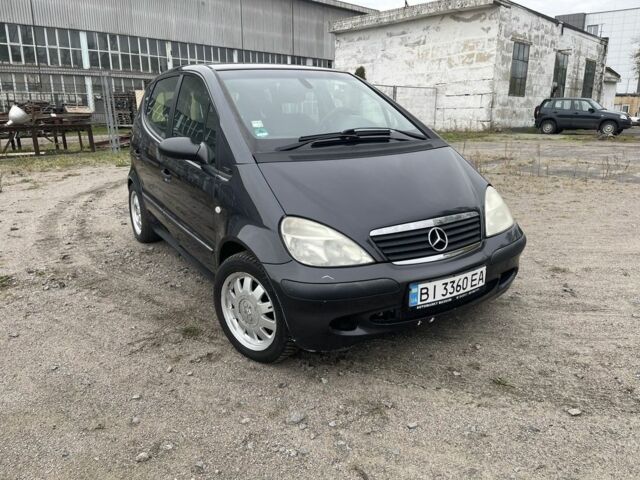 Мерседес А класс 2003 в Кременчуге на Automoto.ua Серый Мерседес А класс, объемом двигателя 1.6 л и пробегом 202 тыс. км за 3600 $, фото 1 на Automoto.ua