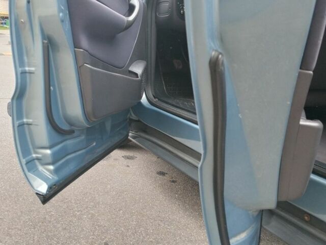 Сірий Мерседес А клас, об'ємом двигуна 1.6 л та пробігом 225 тис. км за 3650 $, фото 12 на Automoto.ua