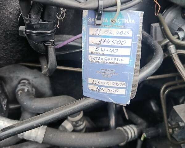 Серый Мерседес А класс, объемом двигателя 1.69 л и пробегом 180 тыс. км за 3500 $, фото 37 на Automoto.ua