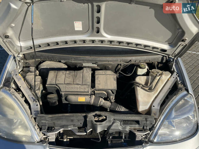 Сірий Мерседес А клас, об'ємом двигуна 1.6 л та пробігом 184 тис. км за 3400 $, фото 26 на Automoto.ua