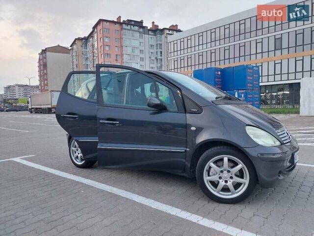 Серый Мерседес А класс, объемом двигателя 1.9 л и пробегом 172 тыс. км за 4400 $, фото 8 на Automoto.ua