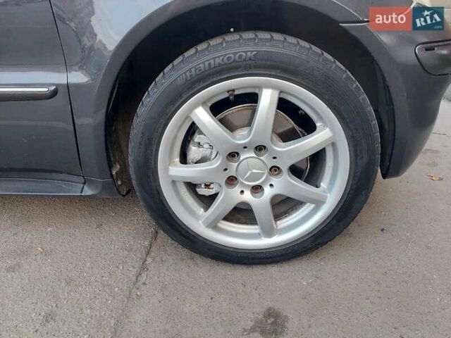 Серый Мерседес А класс, объемом двигателя 1.9 л и пробегом 172 тыс. км за 4400 $, фото 18 на Automoto.ua