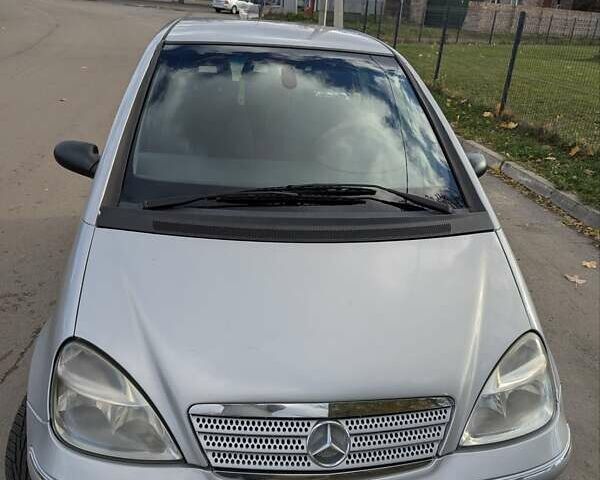 Серый Мерседес А класс, объемом двигателя 1.7 л и пробегом 192 тыс. км за 3450 $, фото 8 на Automoto.ua