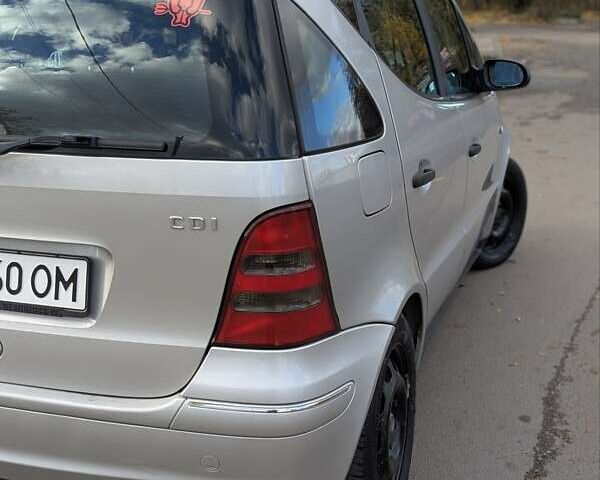 Серый Мерседес А класс, объемом двигателя 1.7 л и пробегом 192 тыс. км за 3450 $, фото 6 на Automoto.ua