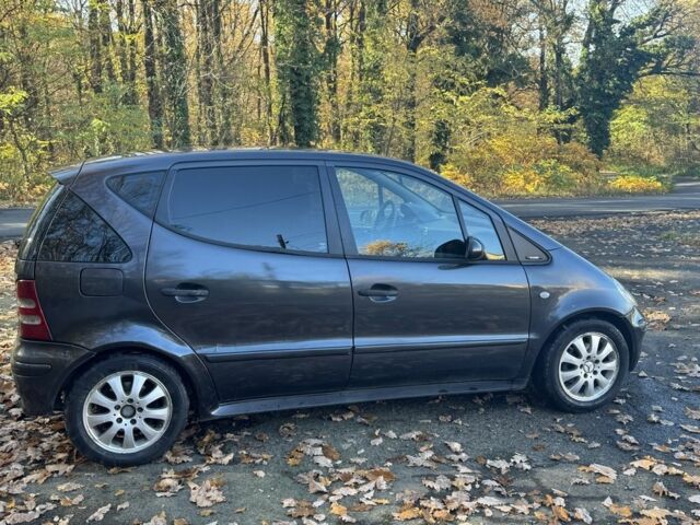 Сірий Мерседес А клас, об'ємом двигуна 1.7 л та пробігом 280 тис. км за 3200 $, фото 7 на Automoto.ua