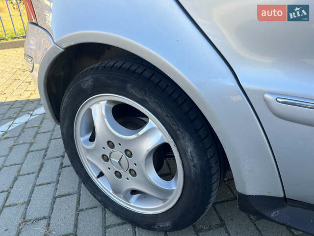 Сірий Мерседес А клас, об'ємом двигуна 1.6 л та пробігом 184 тис. км за 3400 $, фото 9 на Automoto.ua